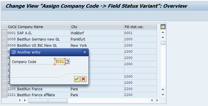 Assign company code to Field Status Variant